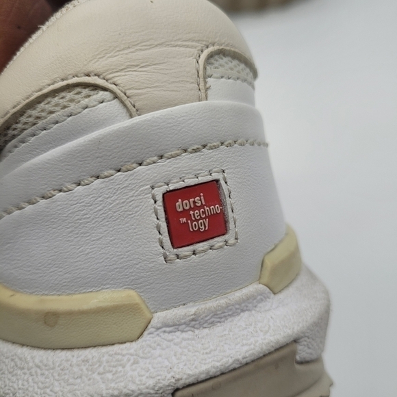 Spring Boost Dorsi 0 Women Sneakers Size 9 Shoes White - Picture 8 of 15